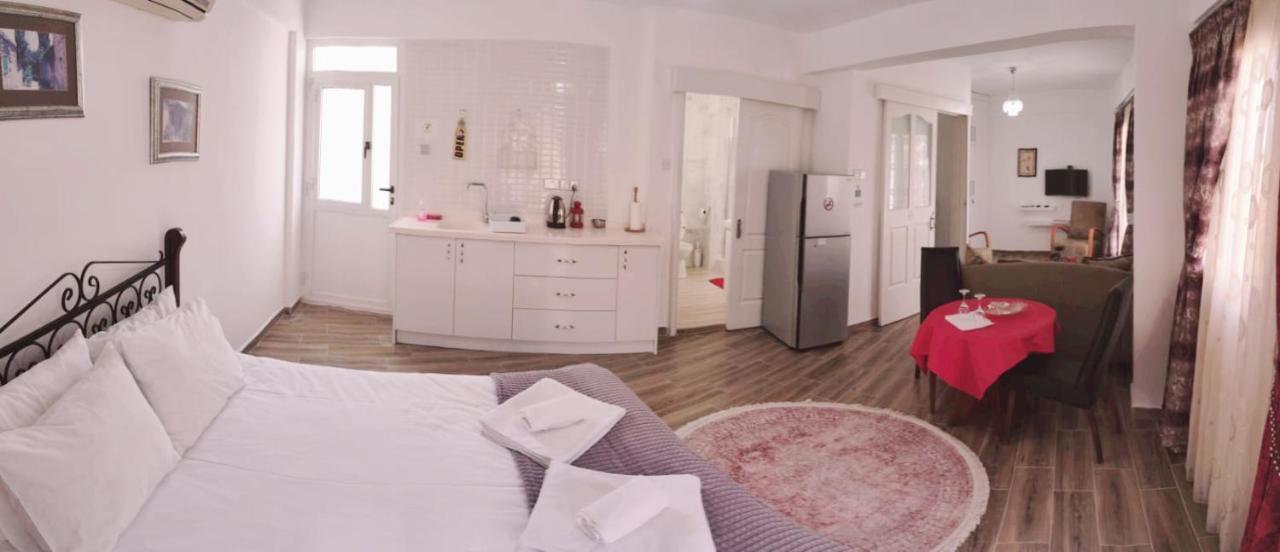 Malia Holiday Let Famagusta  Bagian luar foto