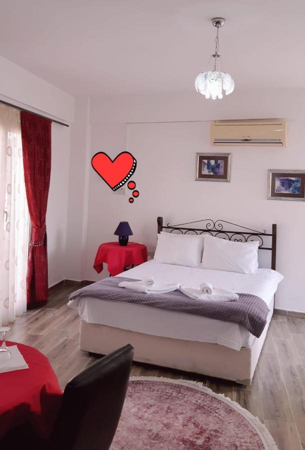 Malia Holiday Let Famagusta  Bagian luar foto